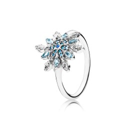 Pandora Crystalized Snowflake Ring Pandora Crystalized Snowflake Ring