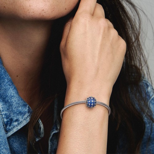 Pandora Sparkling Pavé Round Blue Charm