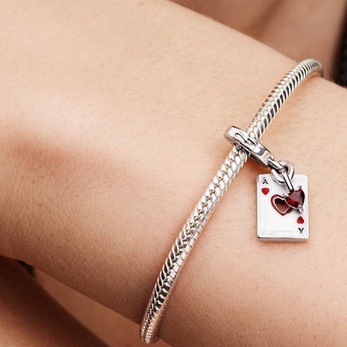 Pandora Disney Villains Queen of Hearts Double Dangle Charm Pandora Disney Villains Queen of Hearts Double Dangle Charm