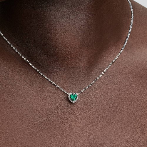 Pandora Elevated Green Heart Necklace Pandora Elevated Green Heart Necklace