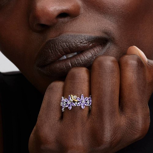 Pandora Bridgerton Herbarium & Bee Ring