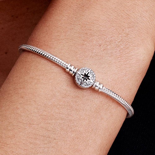Pandora North Star Clasp Snake Chain Bracelet Pandora North Star Clasp Snake Chain Bracelet