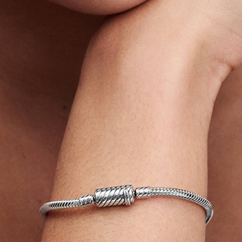 Pandora Easy-Close Magnetic Clasp Snake Chain Bracelet