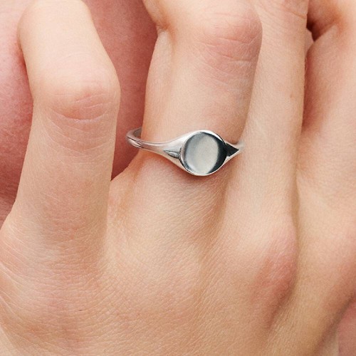 Pandora Engravable Signet Ring Pandora Engravable Signet Ring