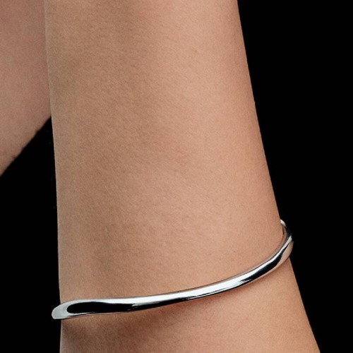 Pandora Organically Shaped Bangle Pandora Organically Shaped Bangle